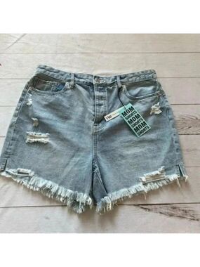 YMI Mom Fit High Rise Button Fly Distressed Frayed Light Denim Shorts 17…